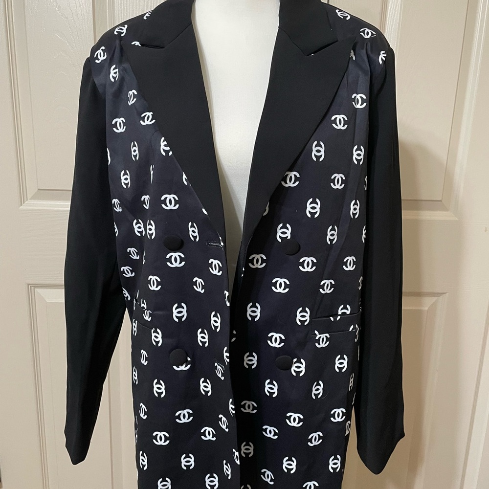 CHANEL Black and White Logo Blazer